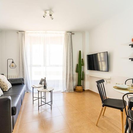 Trendy Homes アルメリア エクステリア 写真